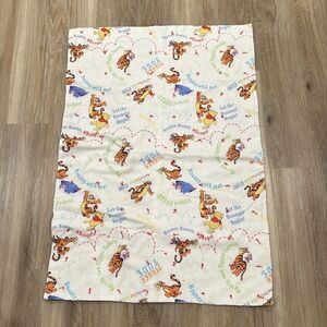 Vintage Disney Winnie the Pooh "Bounce Bounce" Tigger Baby‎ Blanket 32"x46"